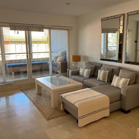 Apartamento Puerto Sotogrande Marina Dış mekan fotoğraf